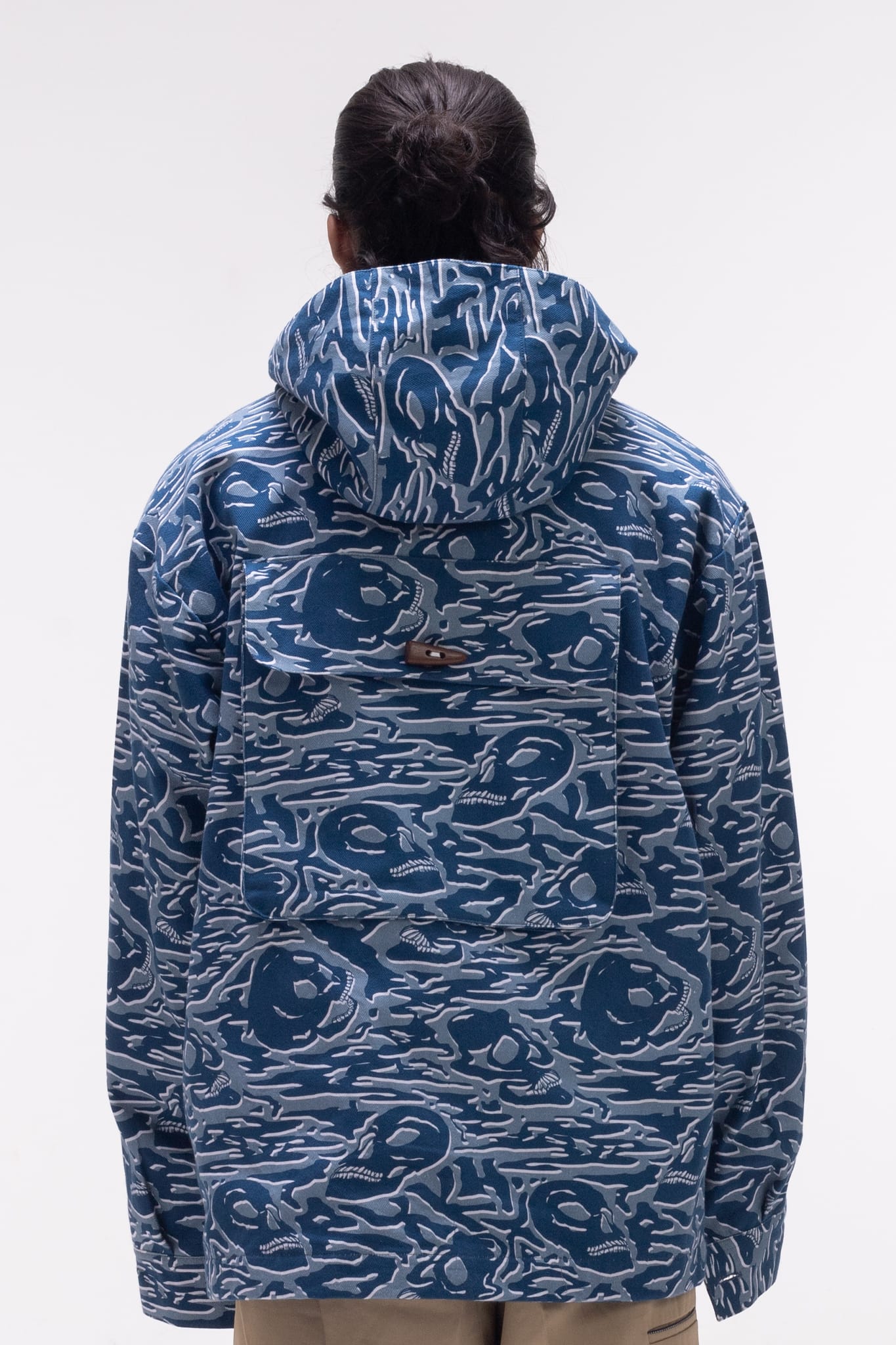 Distorted Camo Anorak Sea